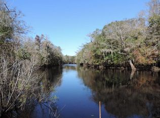 4215 E Riverside Dr, Dunnellon, FL 34434