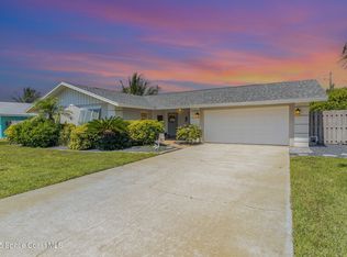 658 Hibiscus Dr, Satellite Beach, FL 32937