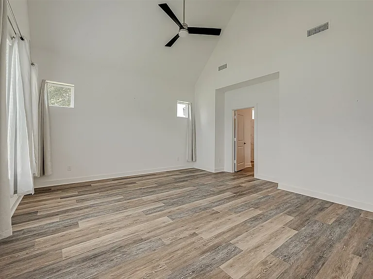 24351 Dyer Hill Way #24351 — Photo 11