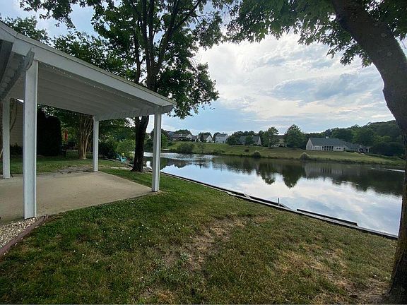 4th image of 316 N Waters Edge Dr #316