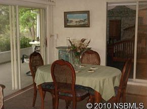 5th image of 1347 Wayne Ave