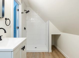 2538 Scranton Rd #L, Cleveland, OH 44113