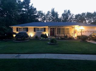 1017 W Elm Rd, Radcliff, KY 40160