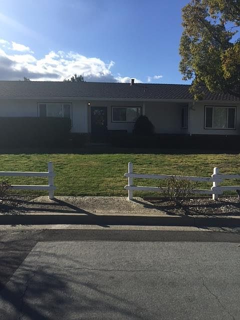 1st image of 18661 Harleigh Dr
