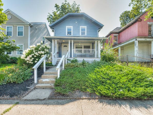 906 S Champion Ave