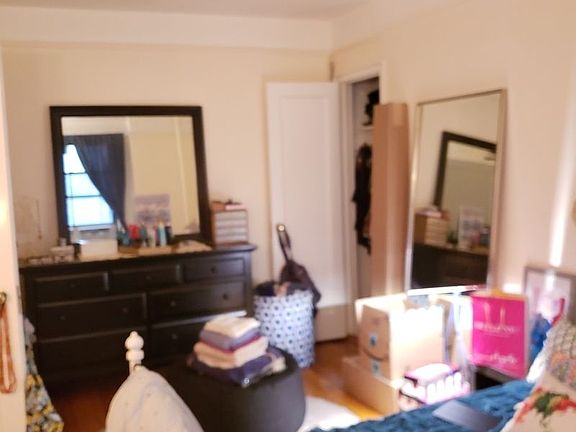 4th image of 3075 34th St APT 2E