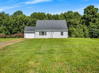 16023 Richmond Rd, Callao, VA 22435