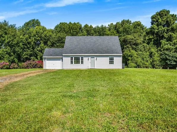 16023 Richmond Rd, Callao, VA 22435
