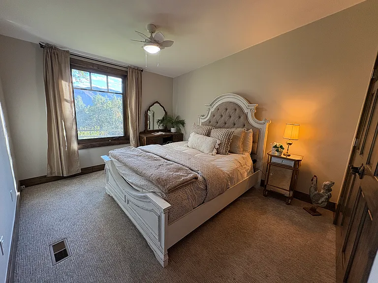 641 Pinon Dr — Photo 12