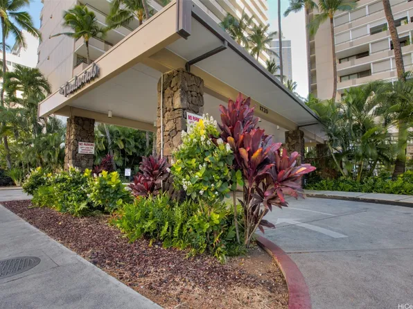 1720 Ala Moana Blvd APT 702A, Honolulu, HI 96815