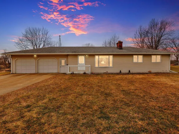 6516 Lyons Rd, Portland, MI 48875