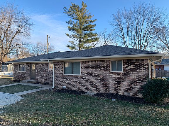 Exterior Unit B