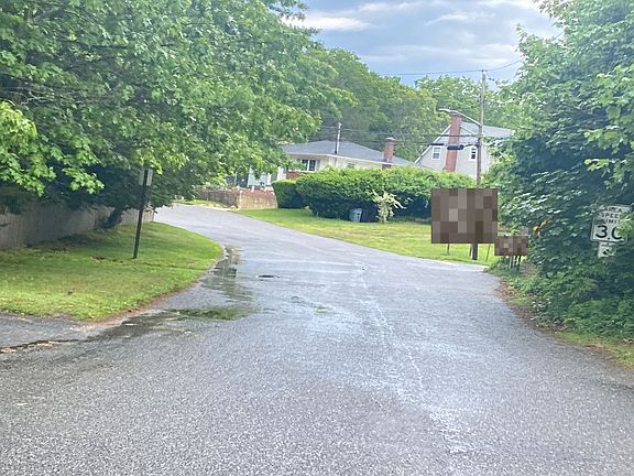5th image of 76 Hill St E