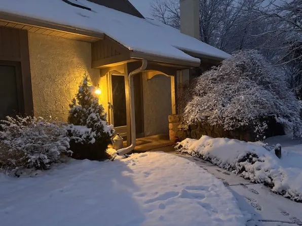 66 Highgate Ln #Townhouse, Blue Bell, PA 19422