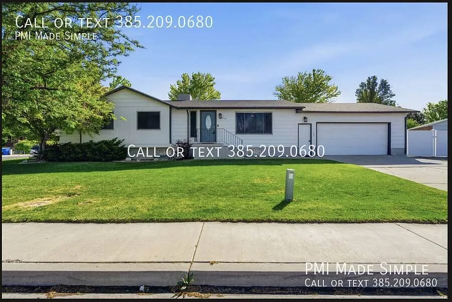 1438 Trinnaman Ln