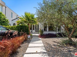 459 N Kings Rd, Los Angeles, CA 90048