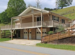 610 Hyder Mountain Rd, Clyde, NC 28721