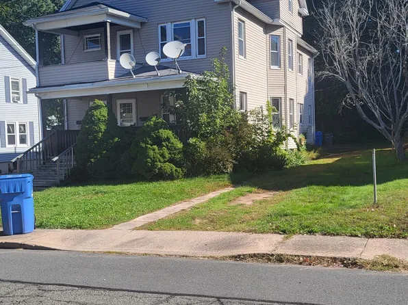 53 Branford St, Manchester, CT 06040