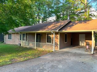 3861 Misty Bleau Dr, Powder Springs, GA 30127