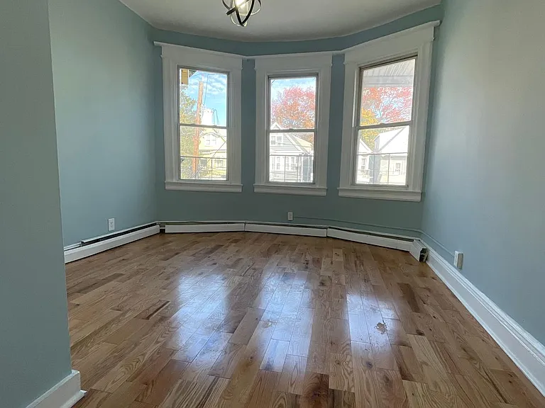 183 Wegman Pkwy #2 — Photo 5