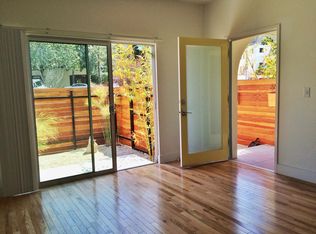 867 N Hoover St, Los Angeles, CA 90029