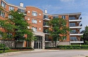 1st image of 451 Town Place Cir APT 505