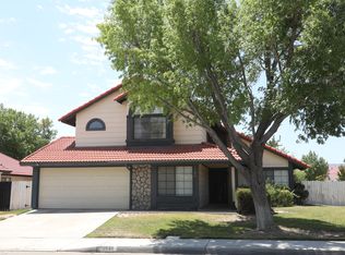 3540 Still Meadow Ln, Lancaster, CA 93536