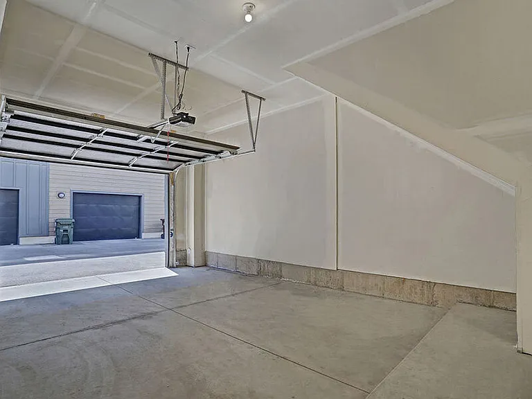 North Metro Townhomes — Photo 23