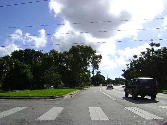 3rd image of 9191 Fontainebleau Blvd #317