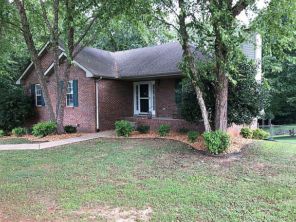 3rd image of 539 Glenstone Springs Dr