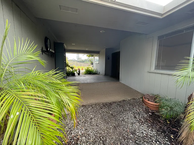 24401 Rich Ranch Rd — Photo 6