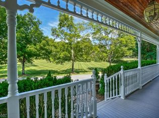 21 Felmley Rd, Whitehouse Station, NJ 08889