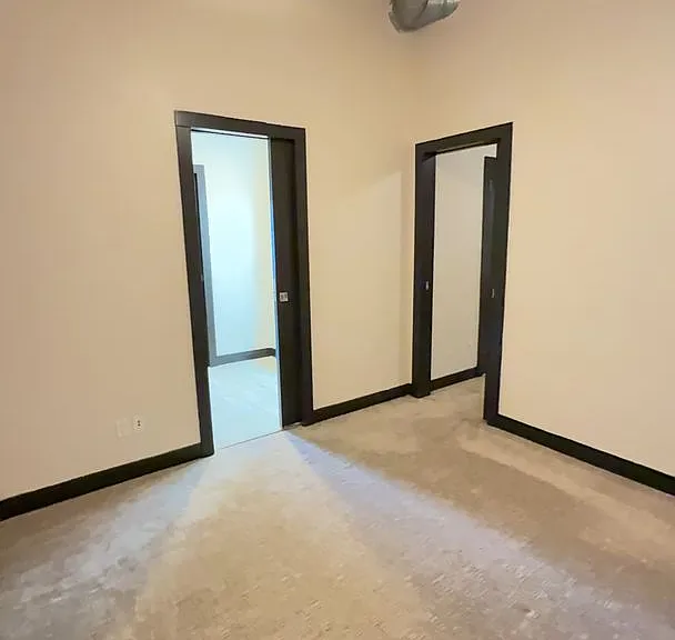 107 N Detroit Ave — Photo 18