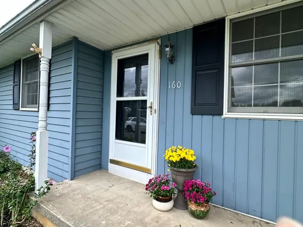160 Pine St, Toughkenamon, PA 19374