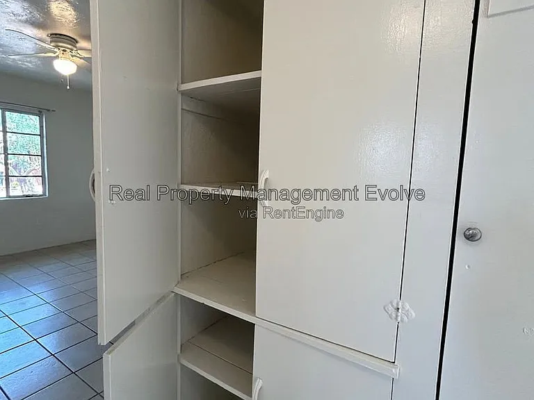 334 W Highland Ave #1 — Photo 15