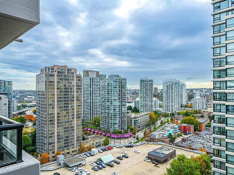 909 Mainland St #2105 — Photo 7