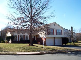 1310 Cold Harbor Ct, Herndon, VA 20170
