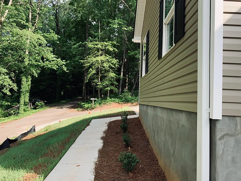 831 Eagles Nest Dr — Photo 31