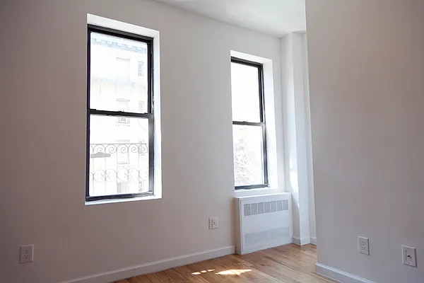 Rented by Bond New York | media 7