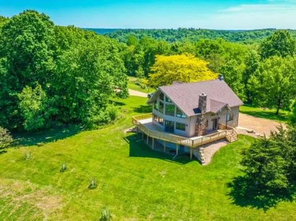22727 Bell Hollow Ln, Richland Center, WI 53581