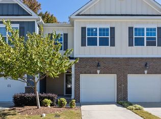 655 Briarcliff St, Apex, NC 27502