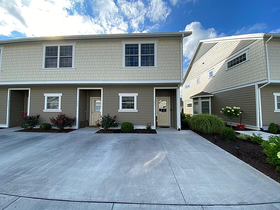 2nd image of 206 Blackbird Village Circle
