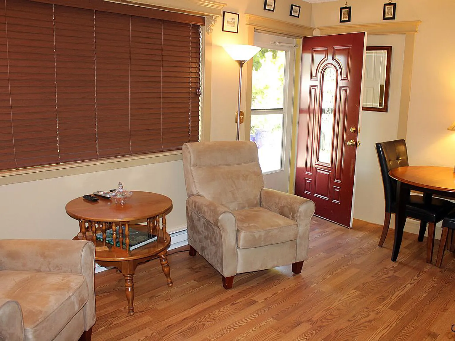 2600 Donovan Ave — Photo 4