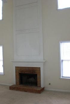 4th image of 1348 Glenover Way