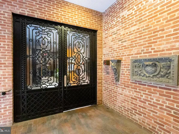 3225 Grace St NW APT 218, Washington, DC 20007