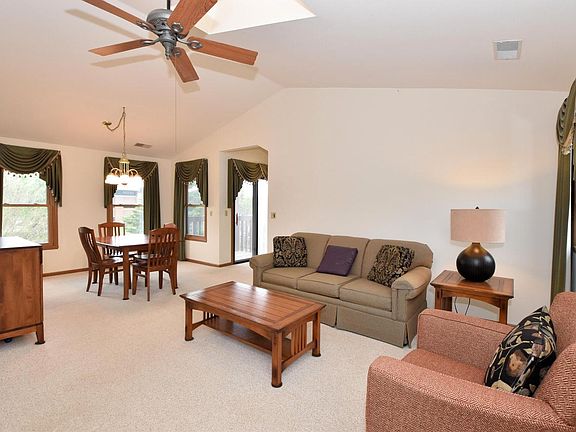 5th image of 5521 Cambridge LANE #6