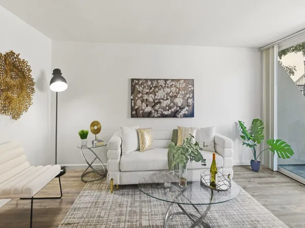 6555 Mount Ada Rd Unit 117, San Diego, CA 92111