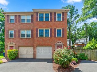 724 W Glebe Rd, Alexandria, VA 22305