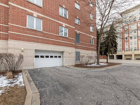 2nd image of 675 Pearson St APT 512