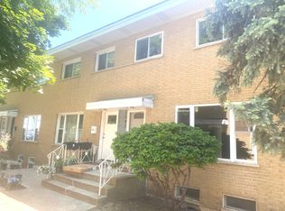 2542 Rose St, Franklin Park, IL